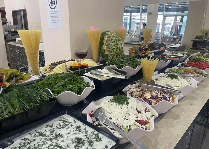 Hotel Grand Nirvana 4*