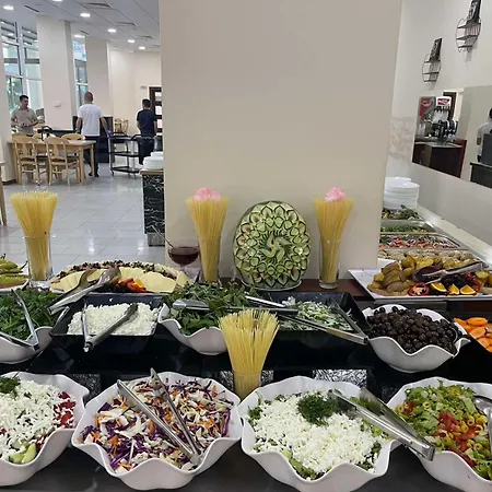 Grand Nirvana 호텔 4*