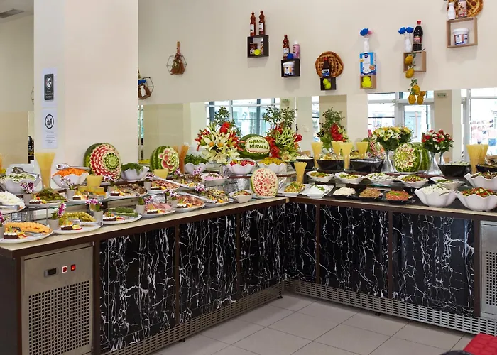 Grand Nirvana Szálloda 4*